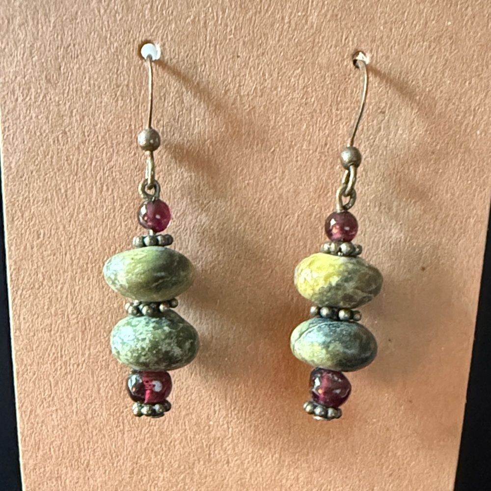 Agate Drop Earrings